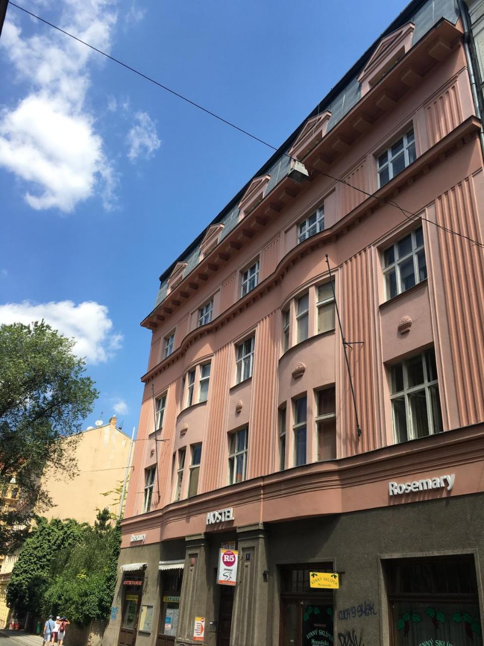 Hostel Rosemary Prague Extérieur photo